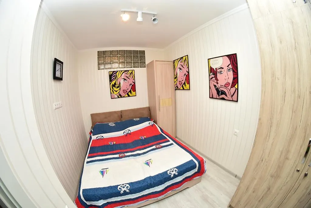 Stars Apartment Batumi 0*,